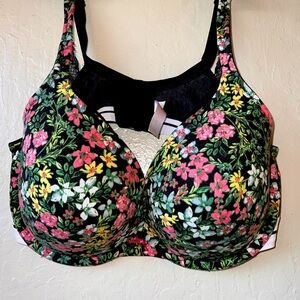 Floral design Cacique bra size 40DDD